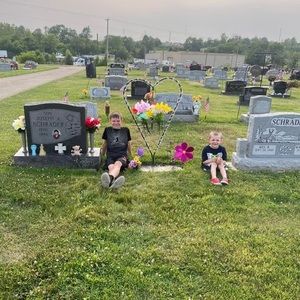 Meet your Posher, Adriane